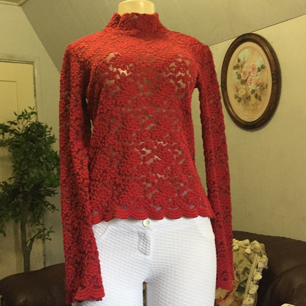 Red-turtle neck - Picture 4 of 6